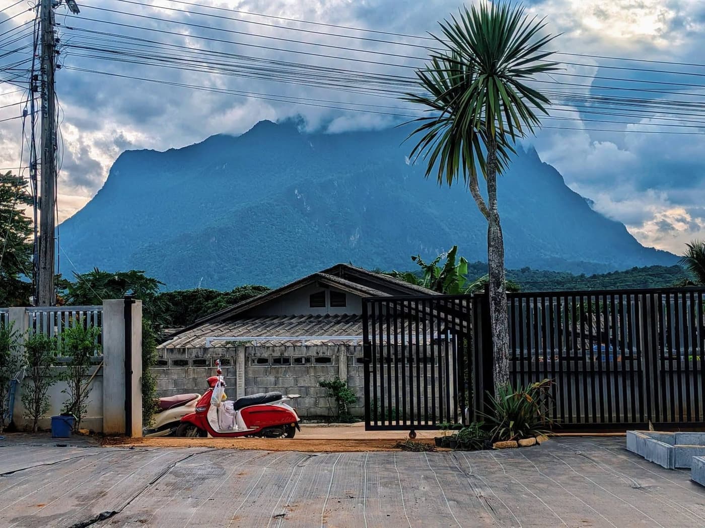 ภาพจากประกาศต้นทาง ไม่ใช่ภาพที่เราถ่ายเอง