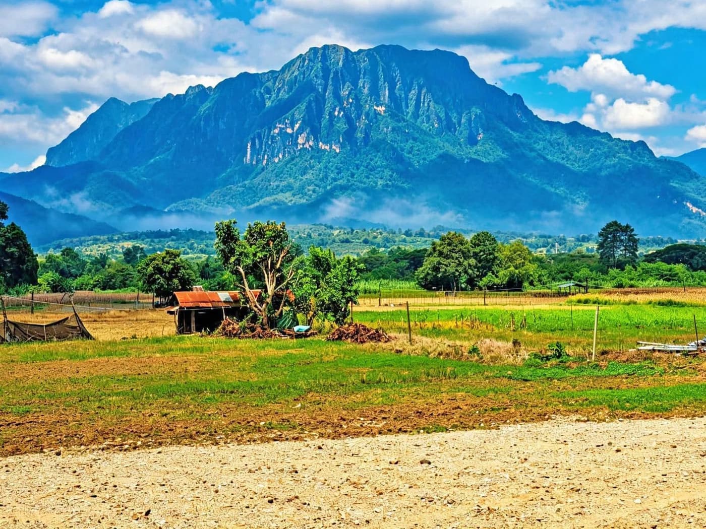 ภาพจากประกาศต้นทาง ไม่ใช่ภาพที่เราถ่ายเอง